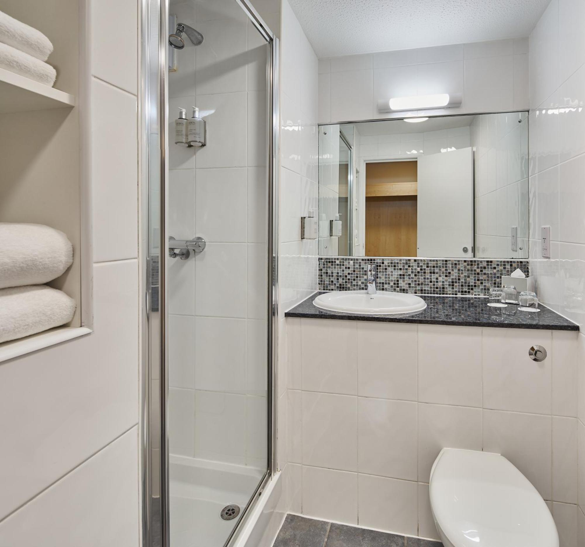 Standard Double with Sofa Bed,1742573616:JPEG