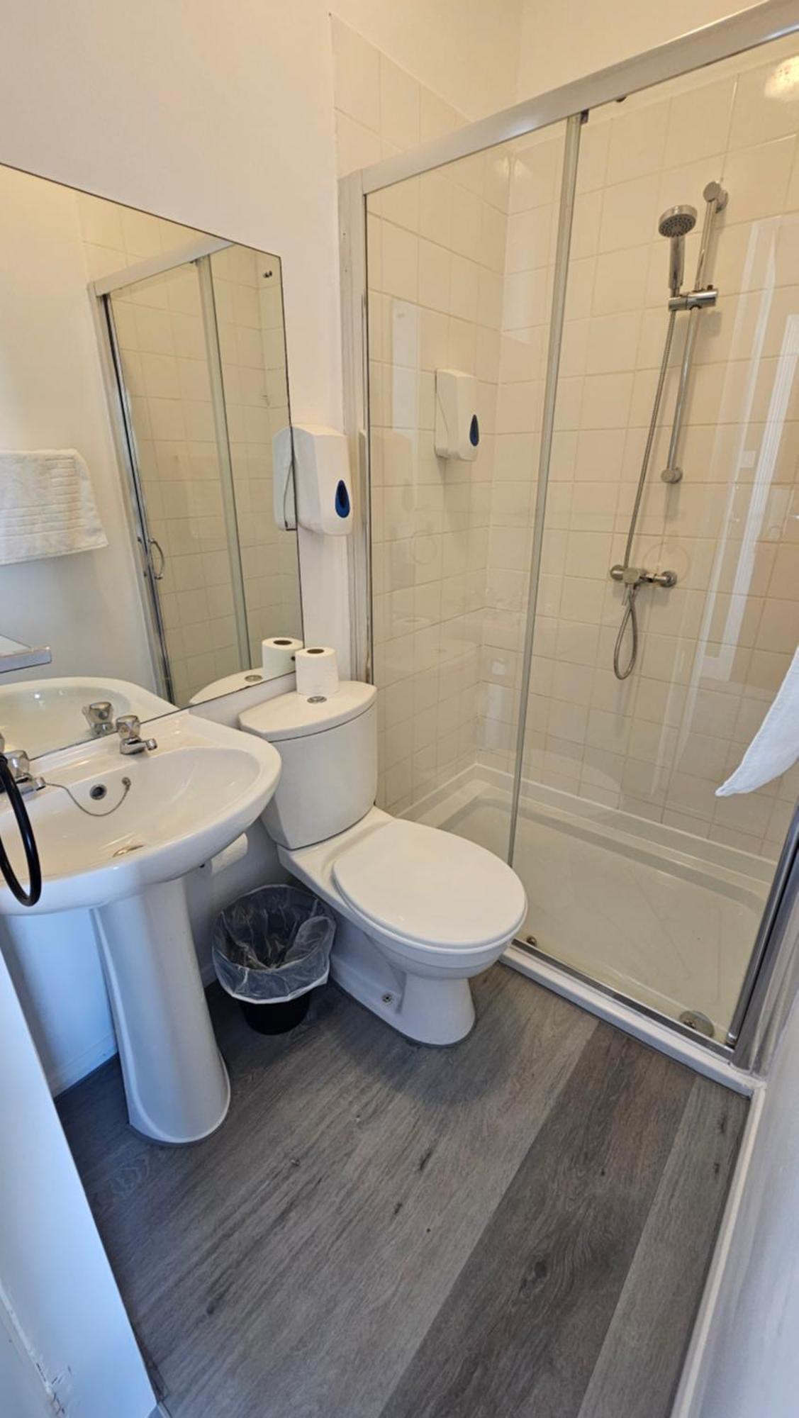 Standard Single Room with Sea View,1662402453:JPEG