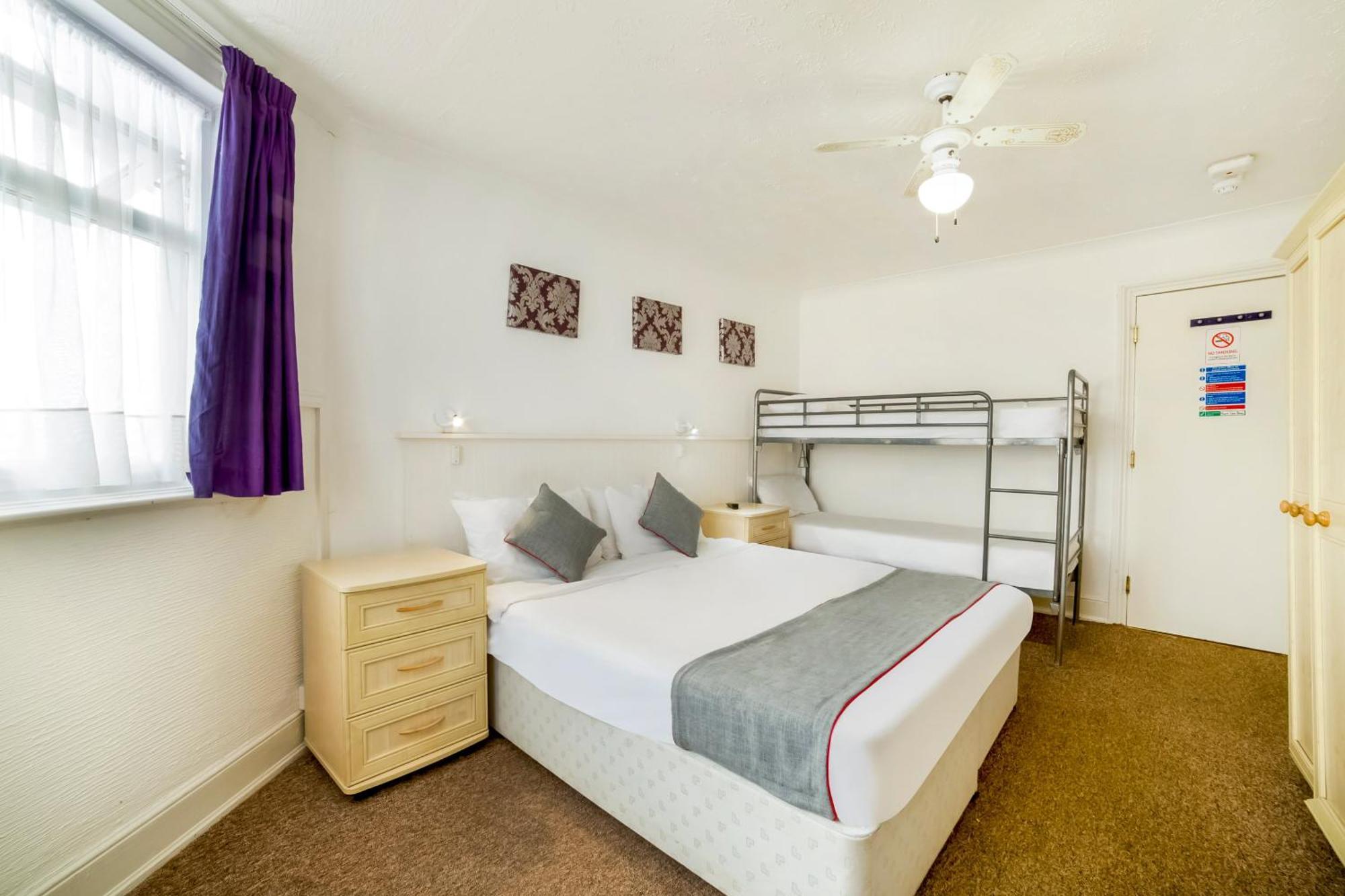 Deluxe Family of 5 Room,1663033323:JPEG