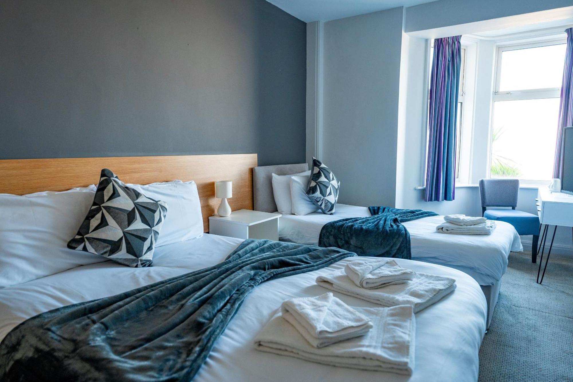 Triple Room,1663092715:JPEG