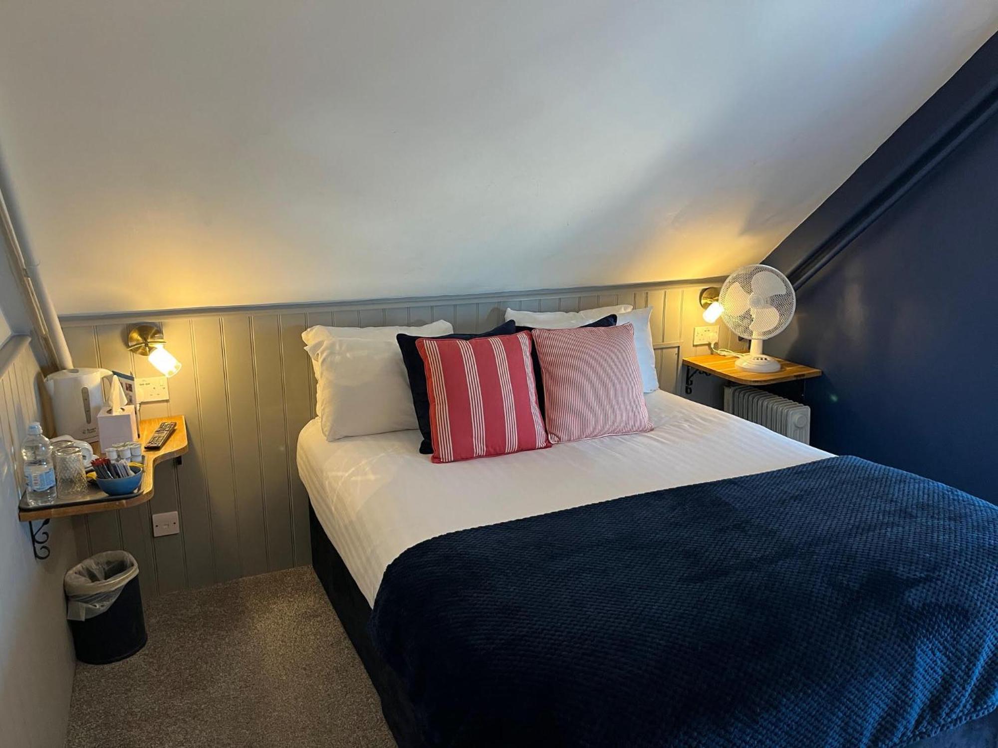 Chambre Double avec Salle de Bains Privative