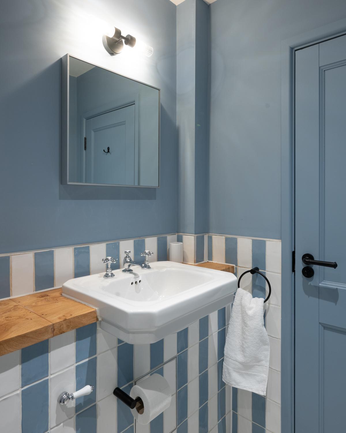 Superior King Room Ensuite