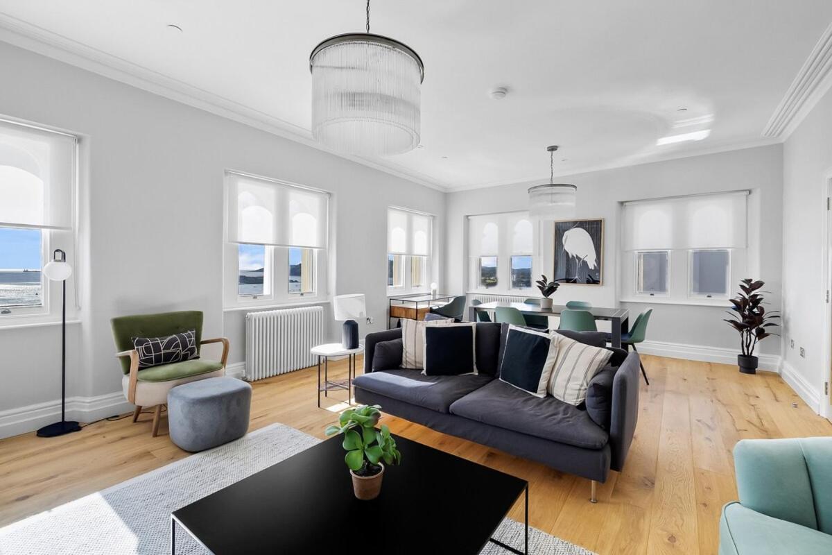 Three-Bedroom Apartment,1669949661:JPEG