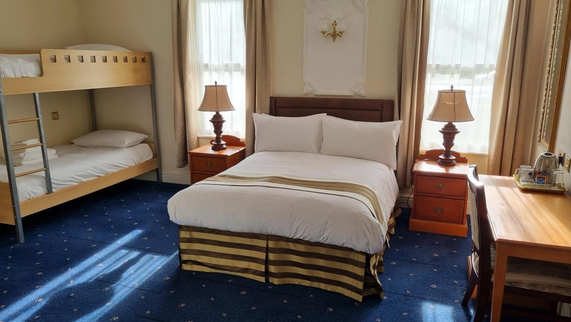 Chambre Familiale