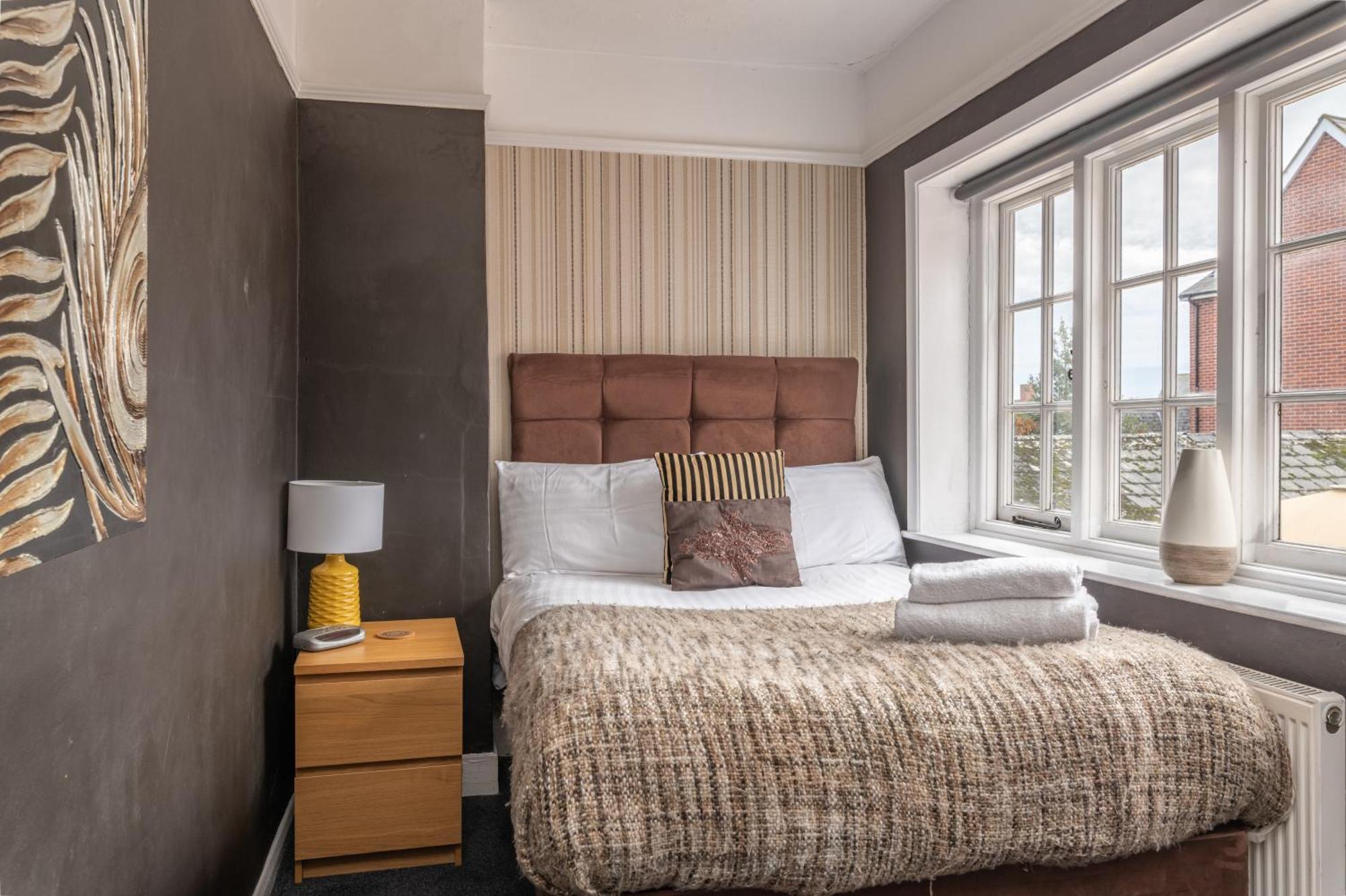 Single Room,1676807526:JPEG