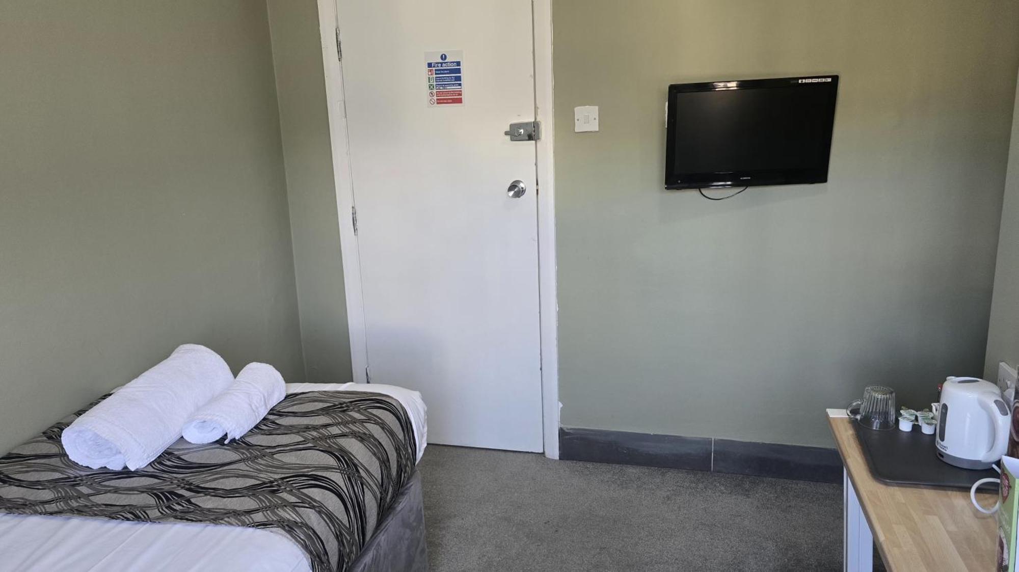 Standard Single Room