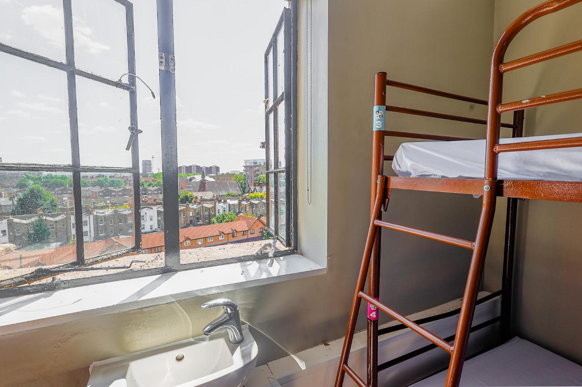 Twin Room with Private Bathroom,1690949779:JPEG