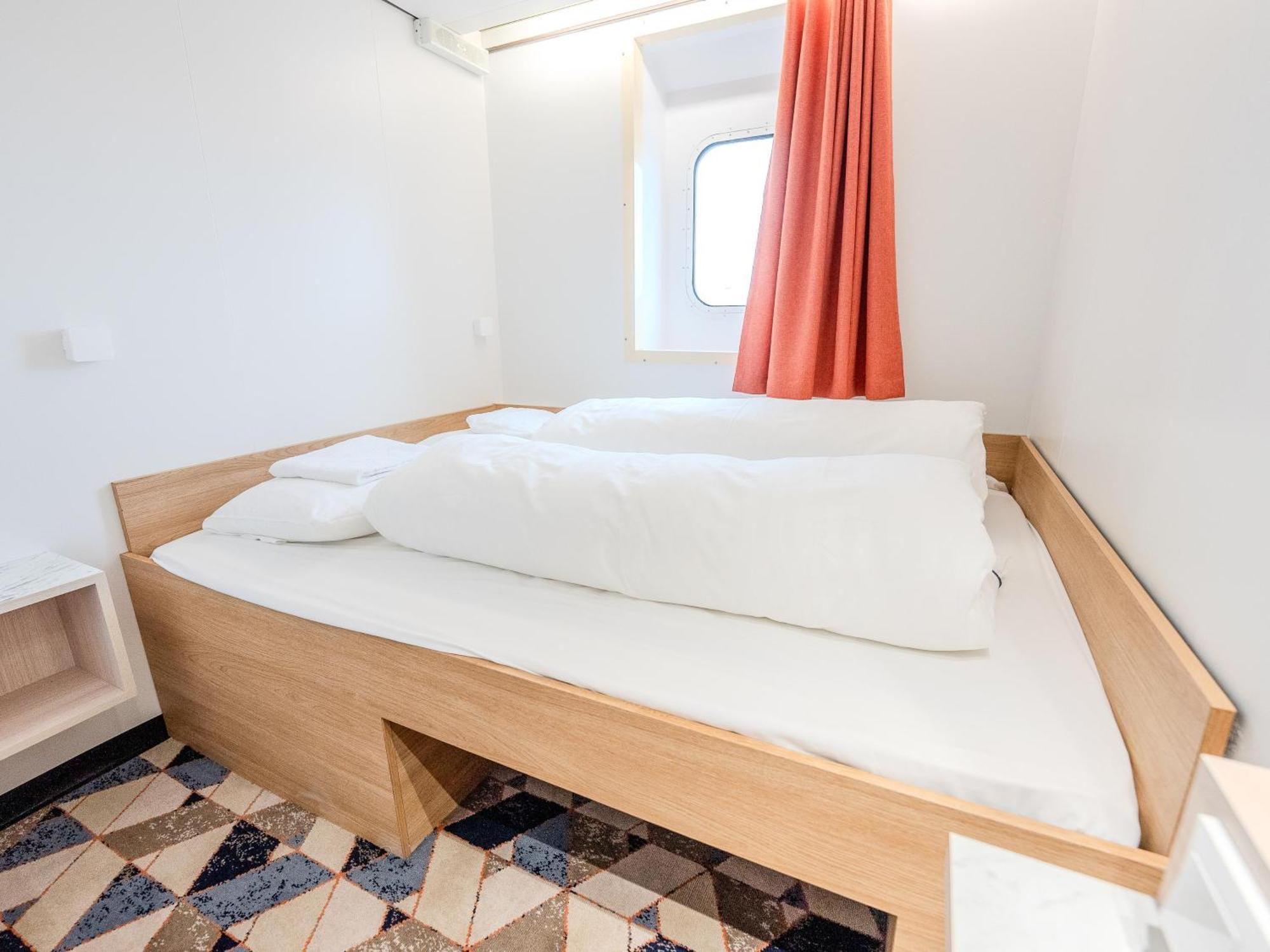 Standard Double Bed cabin with sea view