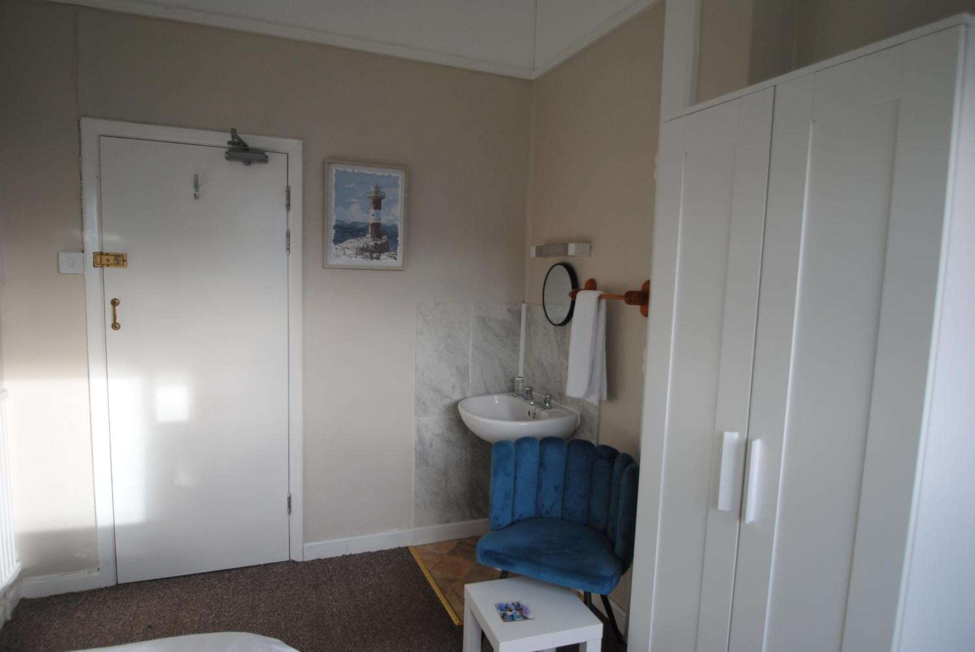 Classic Single Room with Sea View