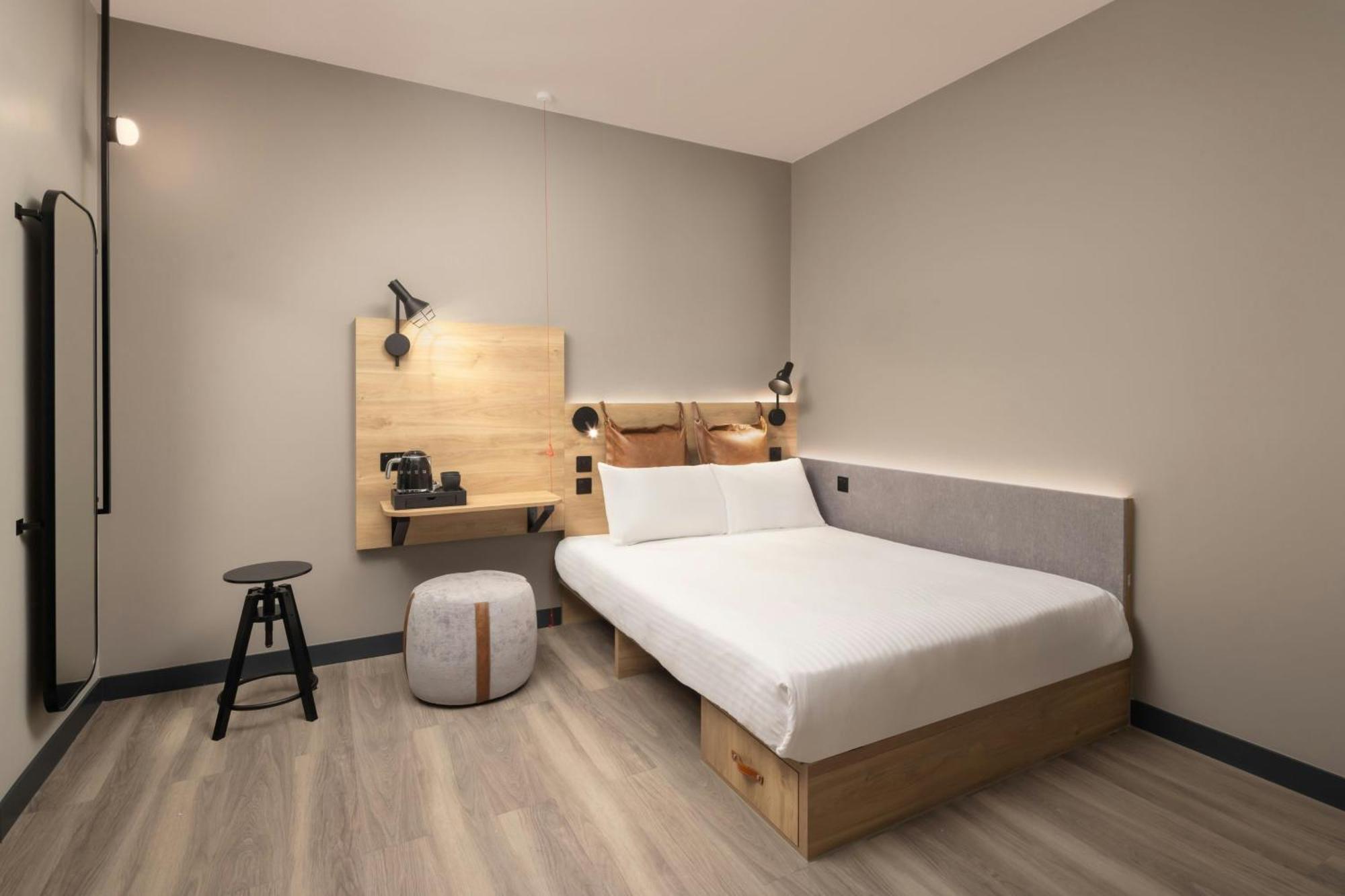 Chambre Lit Queen-Size Moxy Hideaway - Pas de Fenêtre