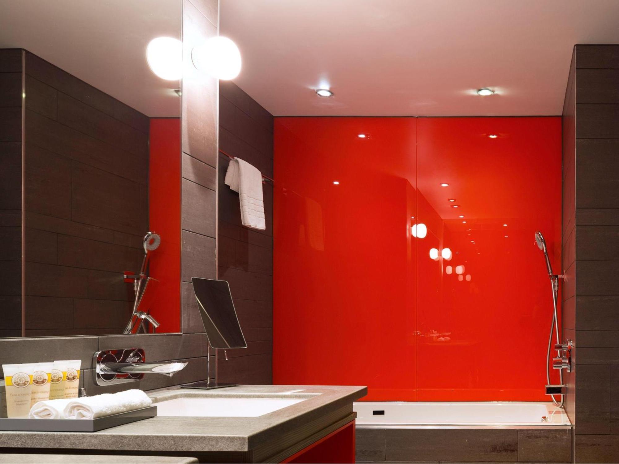 Chambre pour Personnes à Mobilité Réduite avec 2 Lits Simples
