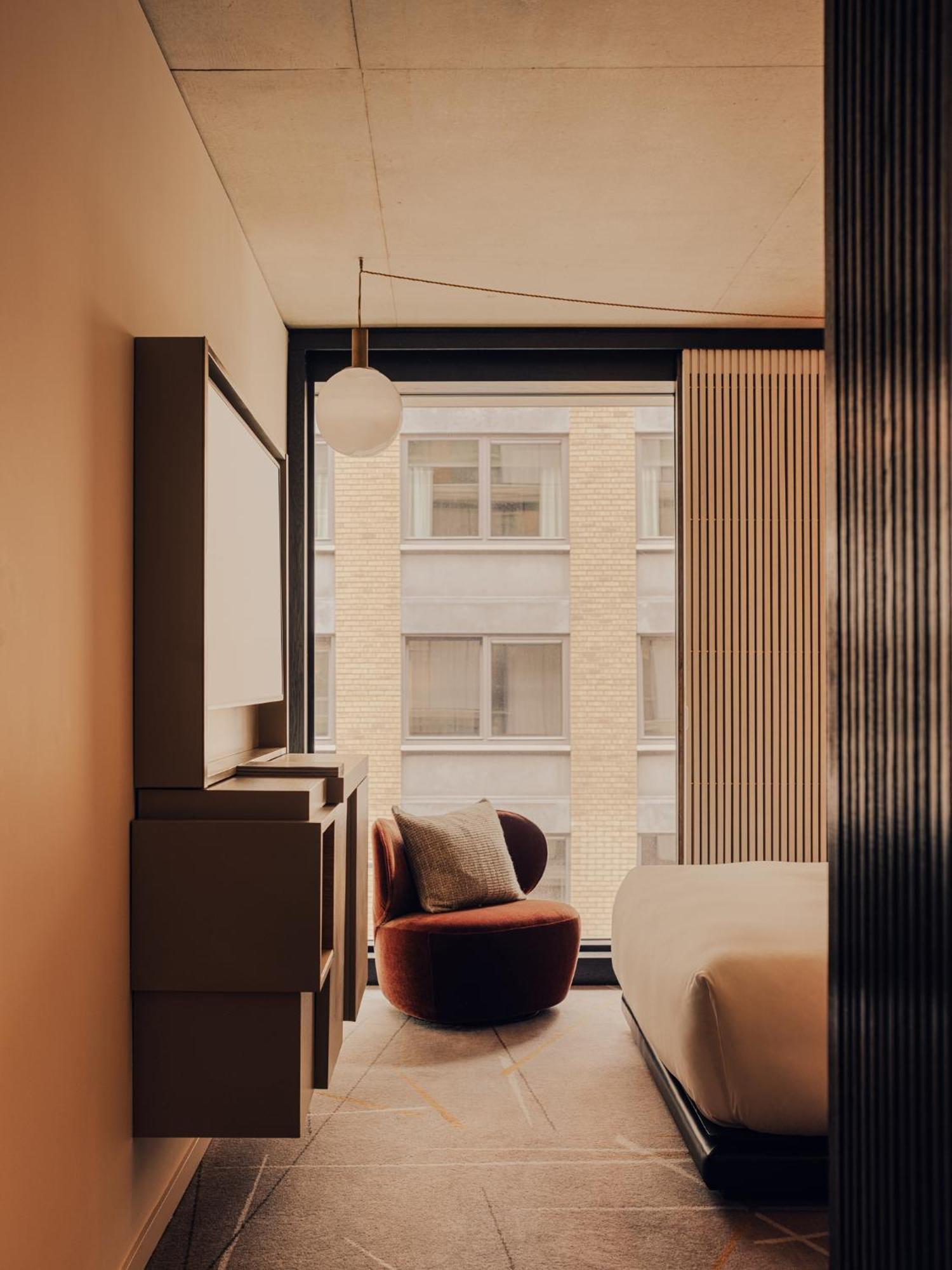 Deluxe Room,1743060858:JPEG