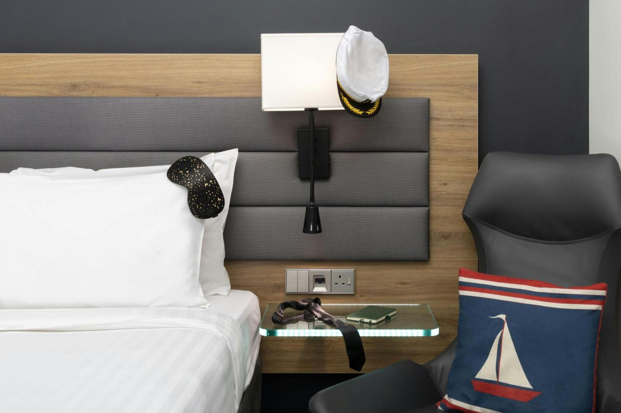 Moxy Upper Deck Queen Room