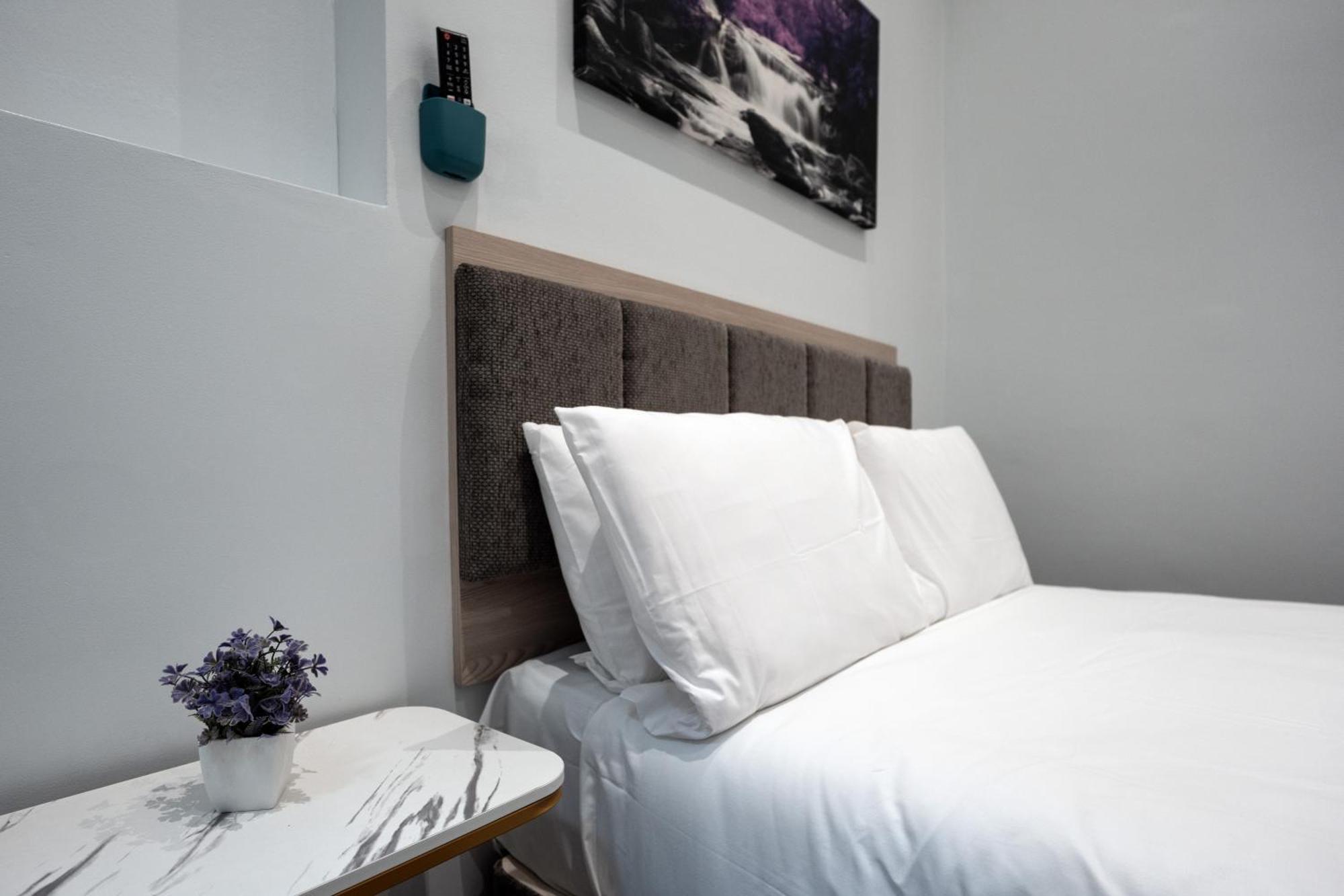 Deluxe Double Studio,1746596257:JPEG