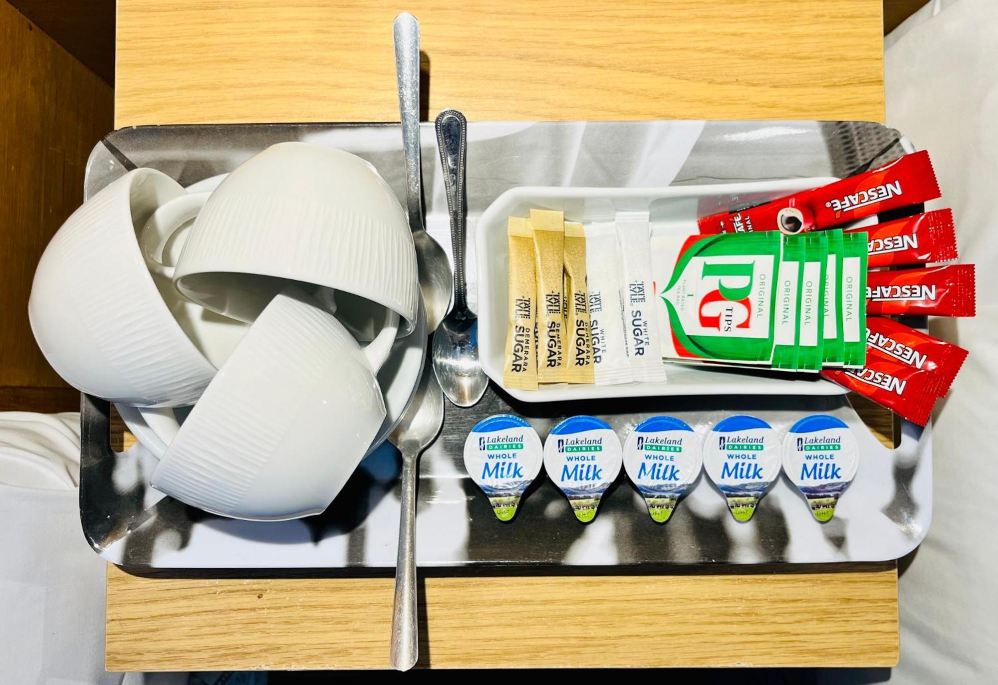 Triple Room,1746815083:JPEG