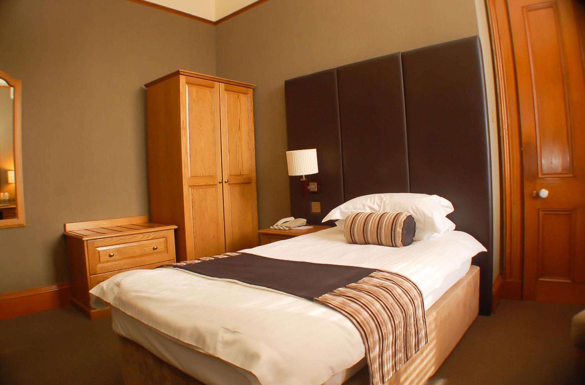 Habitación Individual con baño privado