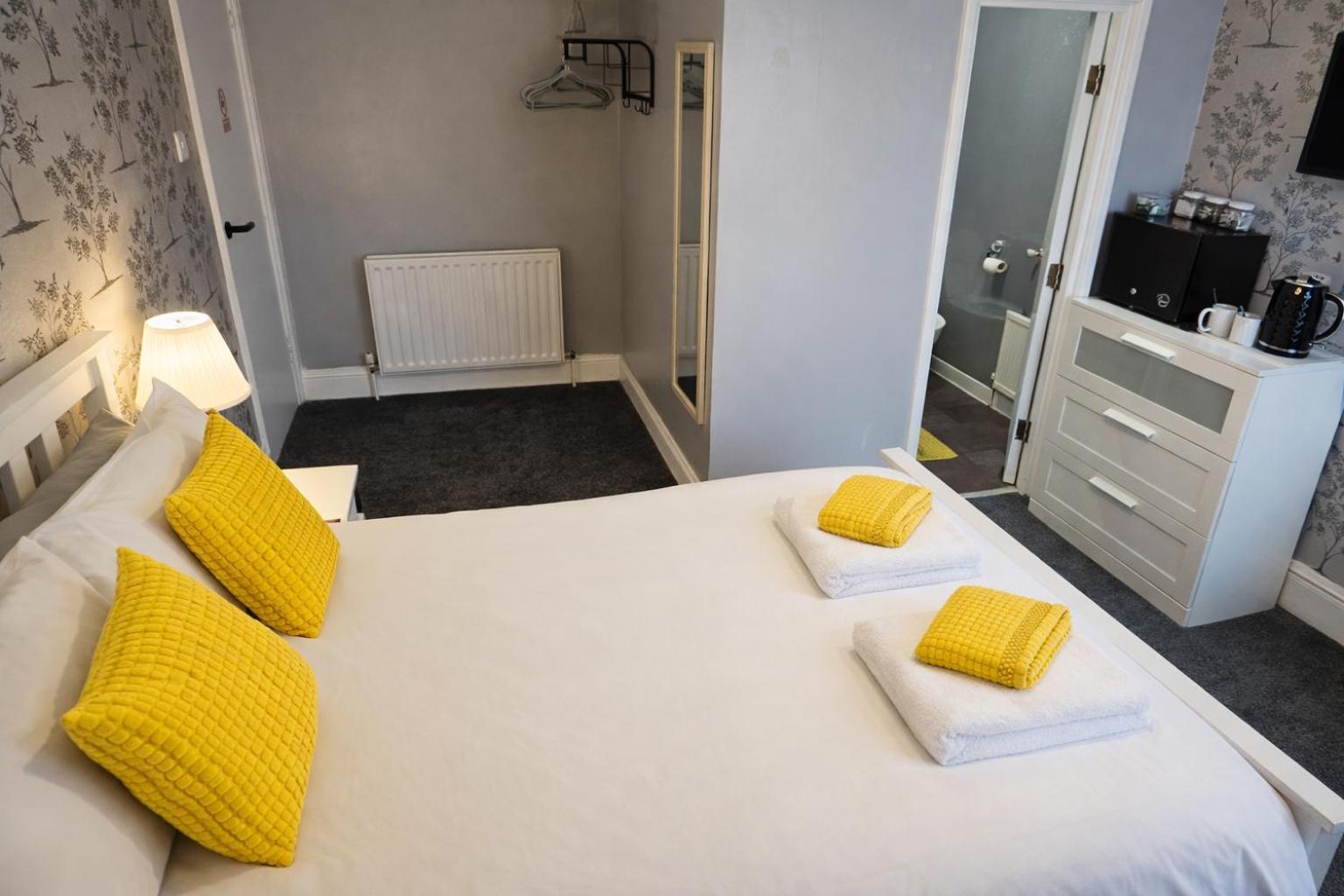 Double Room with Private Bathroom,1756687121:JPEG