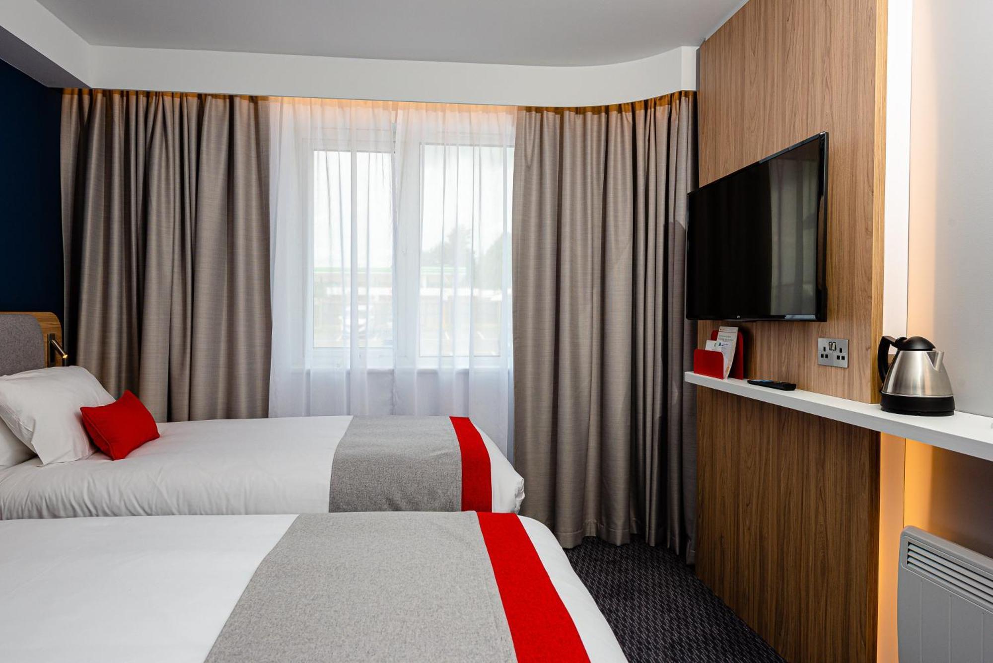 Standard Twin Room Hot