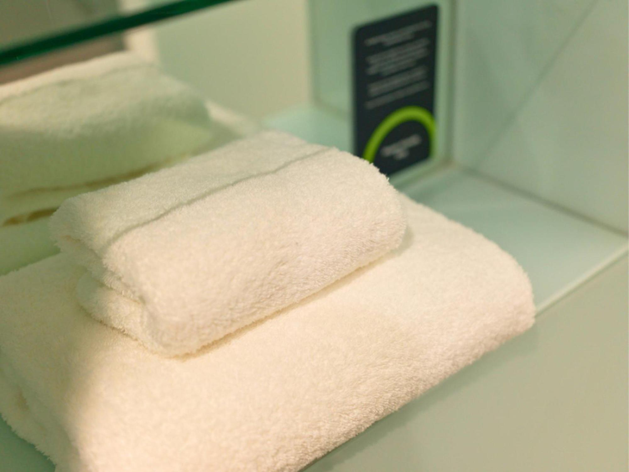 Double Room,1758296519:JPEG