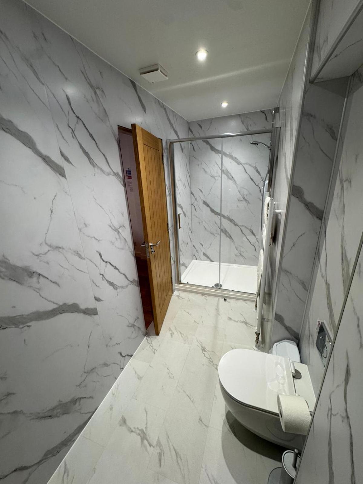 Twin Room with Private Bathroom,1758425886:JPEG