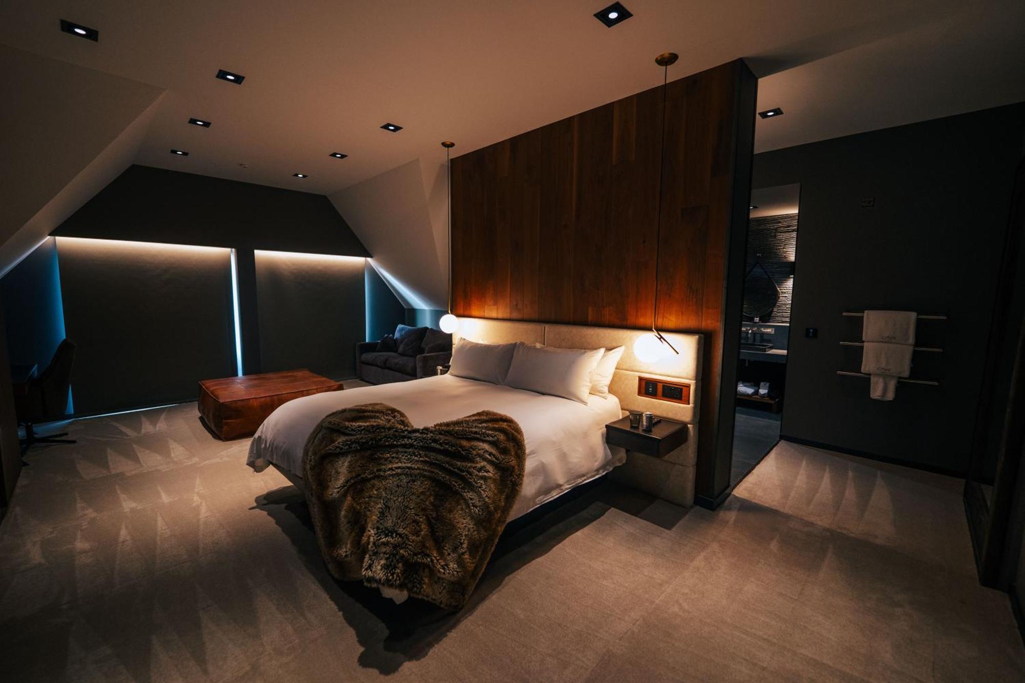 Penthouse Suite