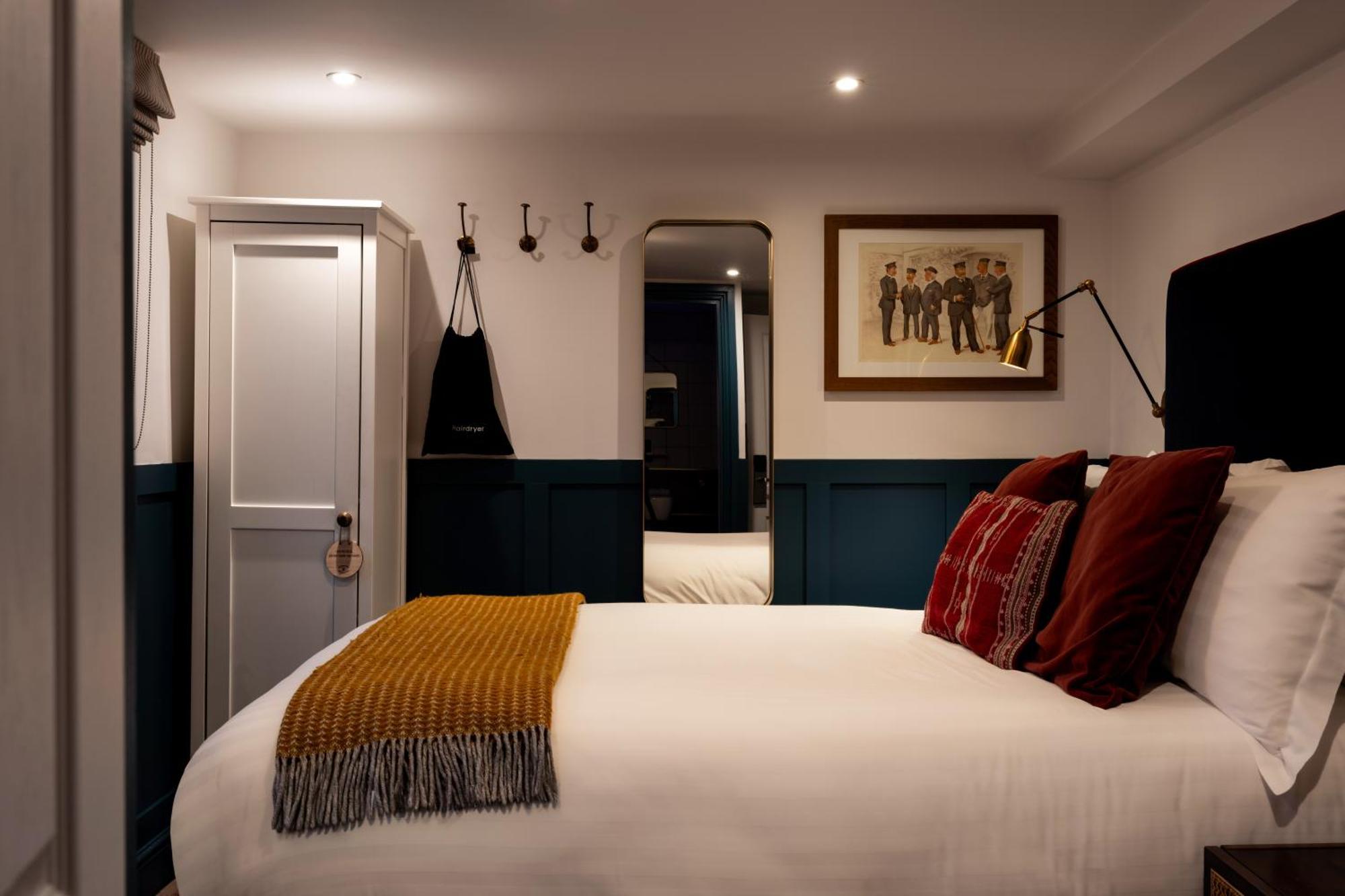 Small Double Room