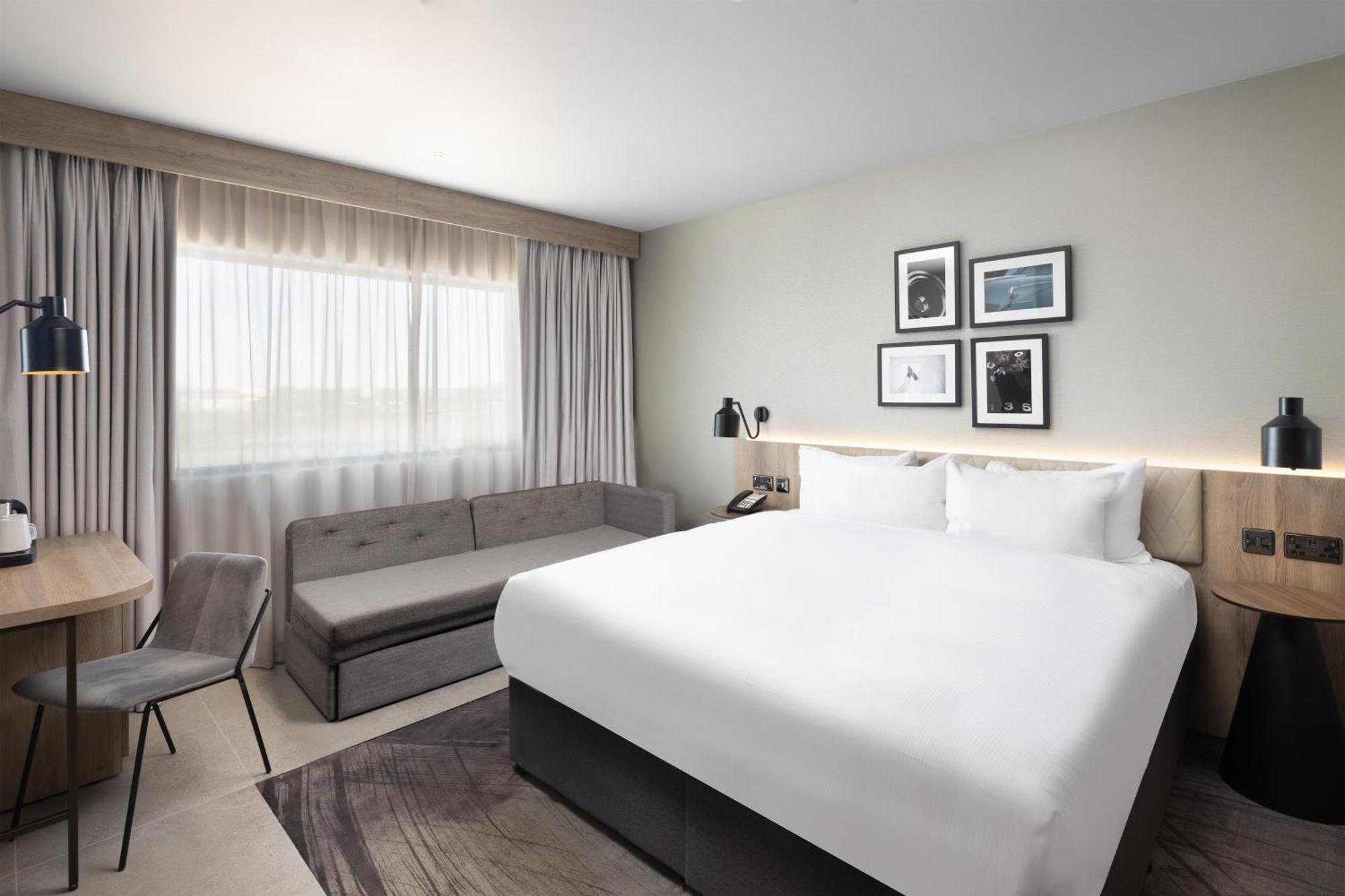 King Room with Sofa Bed