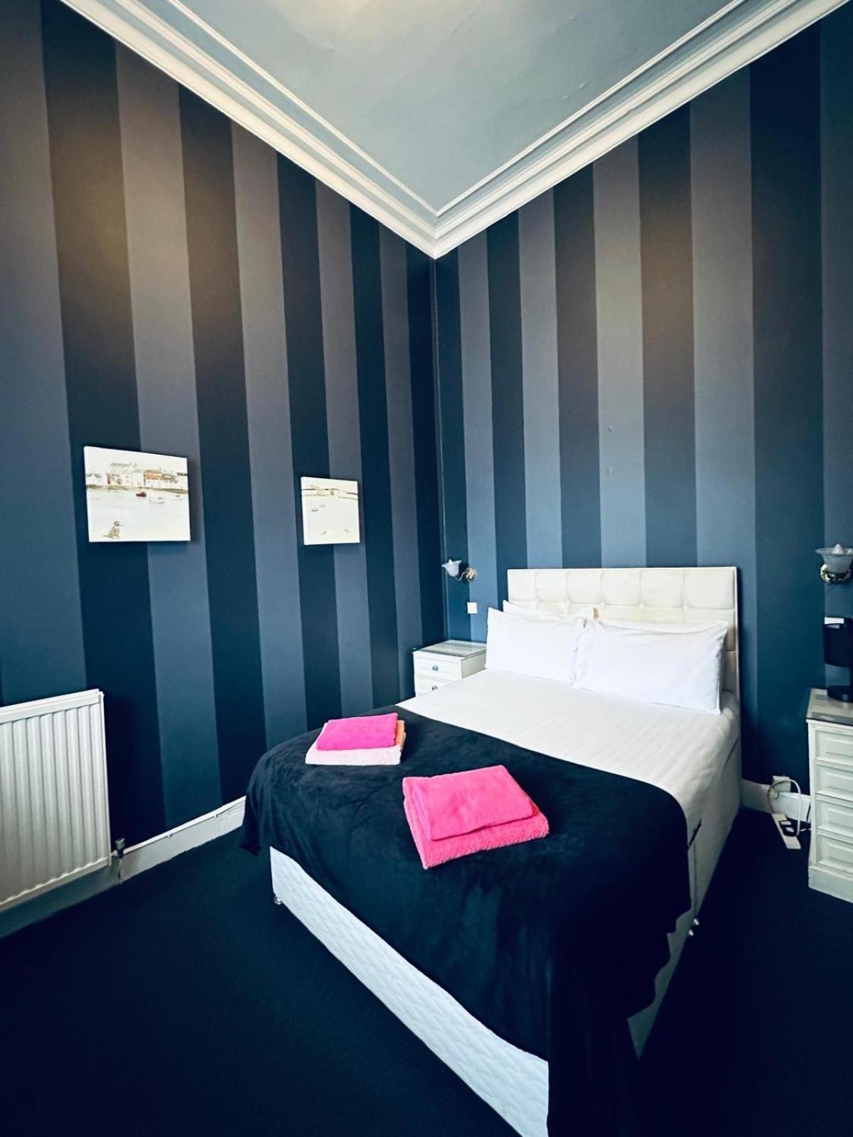 Quarto Duplo Standard
