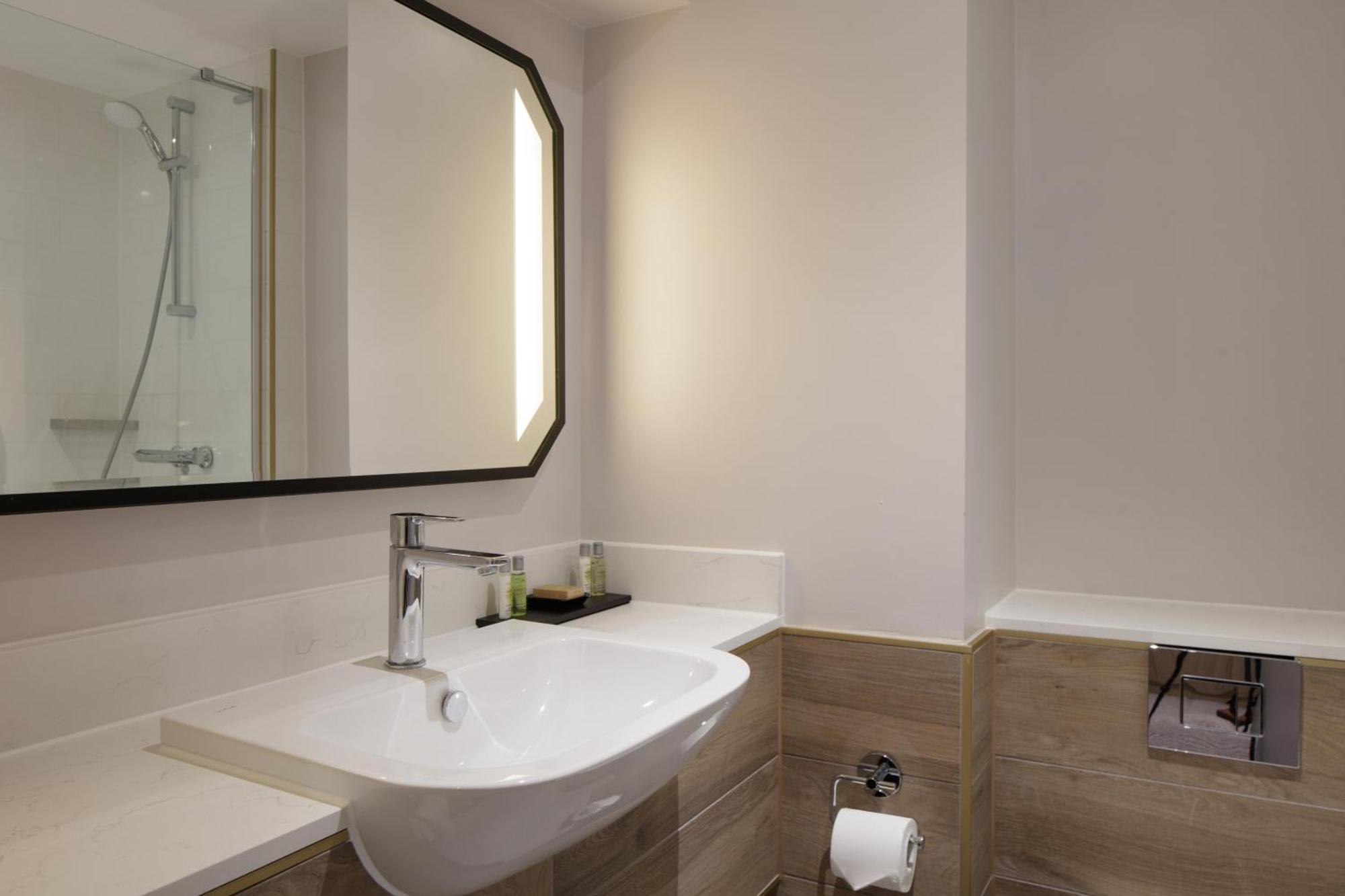 King Guest Room