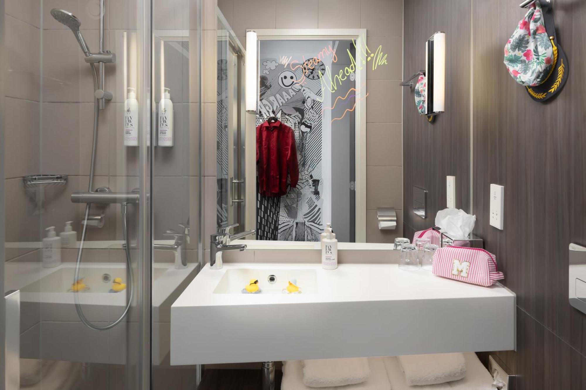 Moxy Upper Deck Queen Room