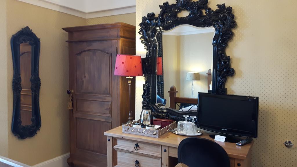 Superior King Room,216476582:JPEG