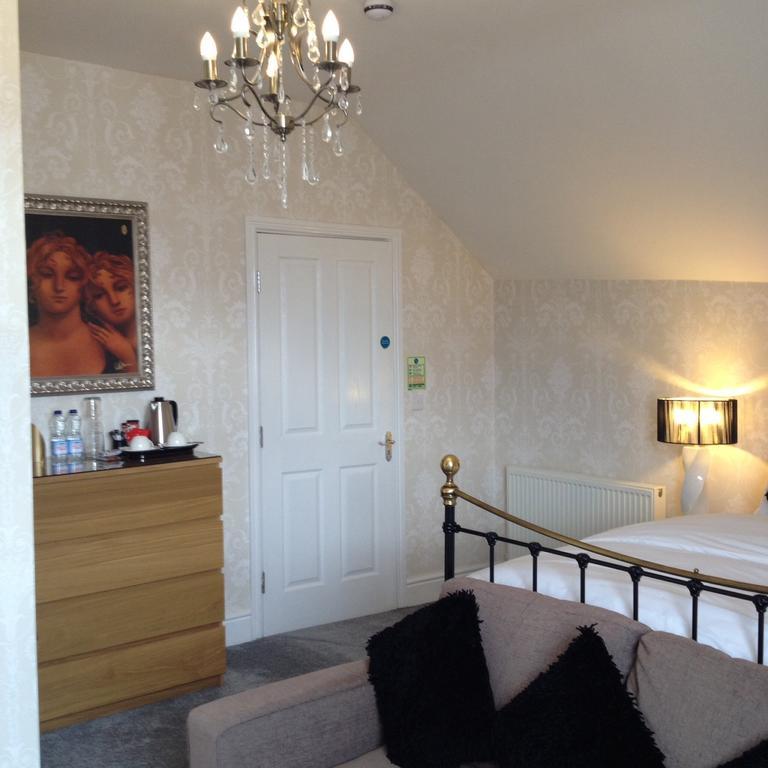 Deluxe King Suite,223550363:JPEG