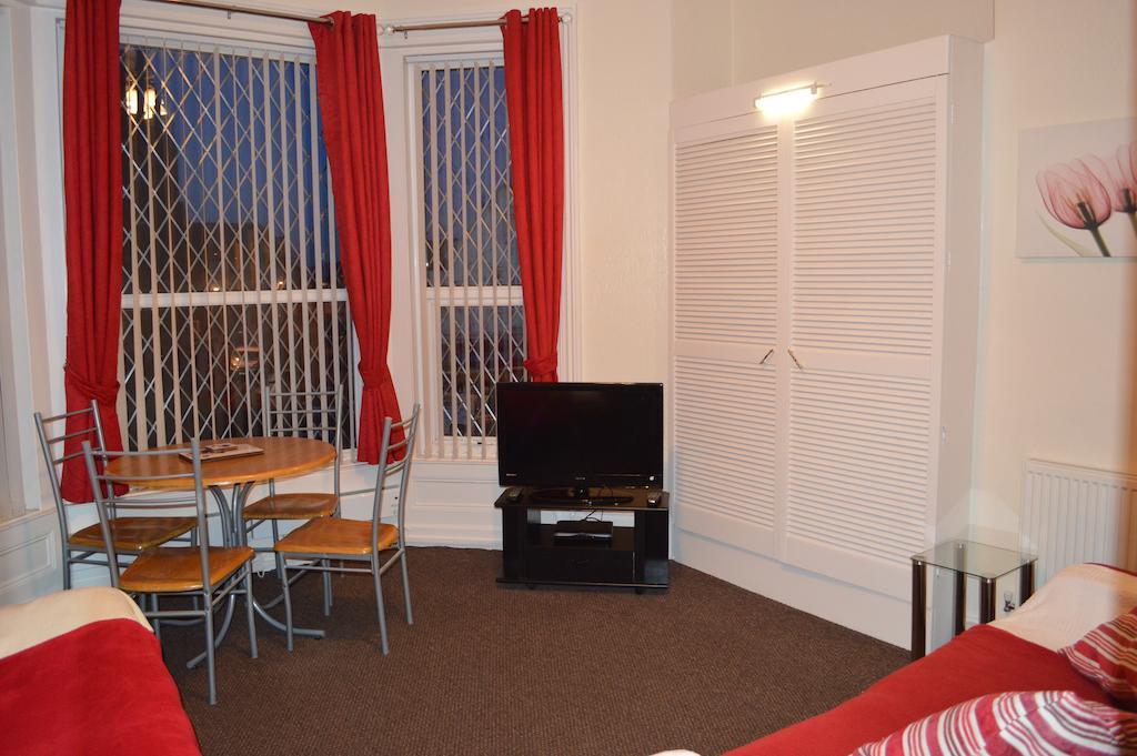 Apartment 3