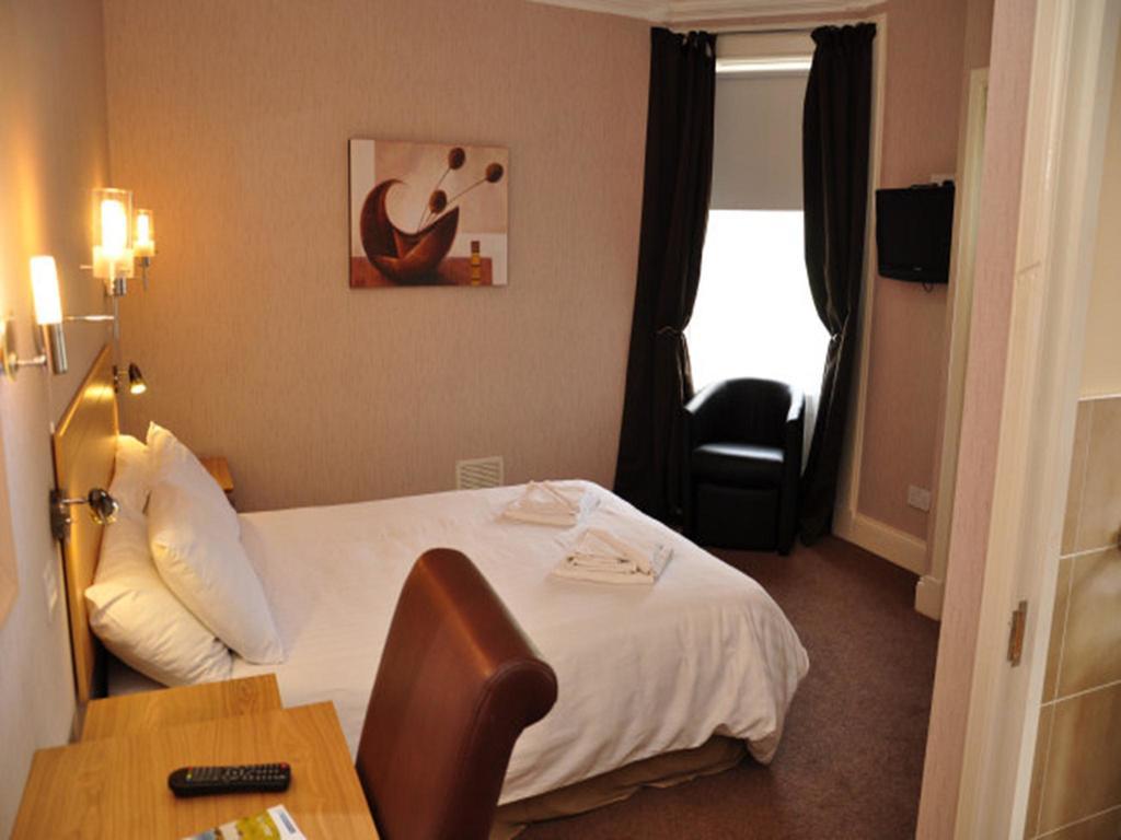 Standard King Room,1109863935:JPEG