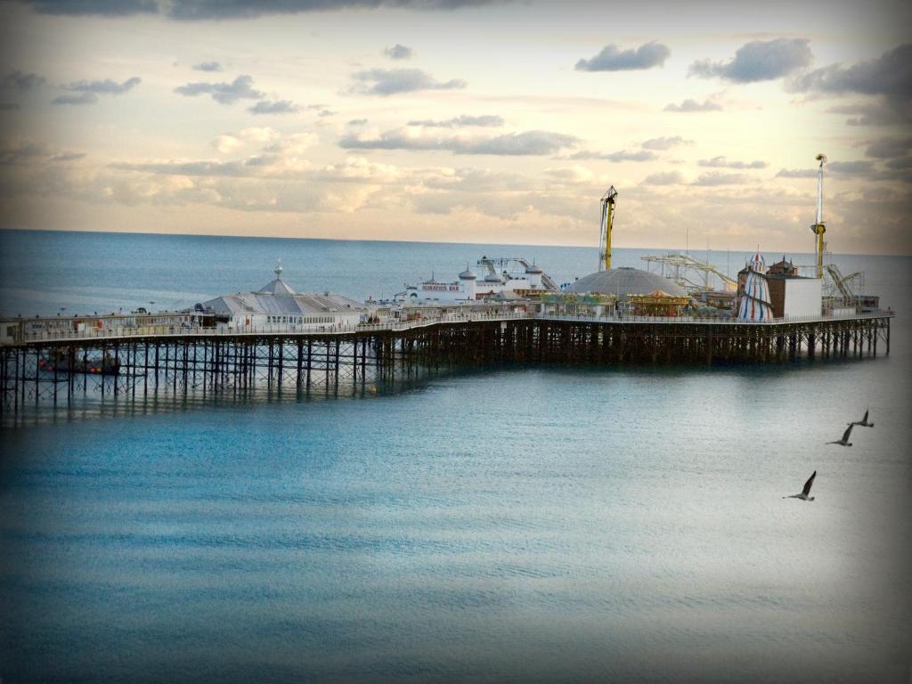 Family Room with Sea View,25030197:JPEG