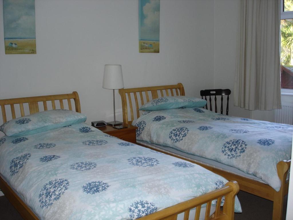 Zweibettzimmer