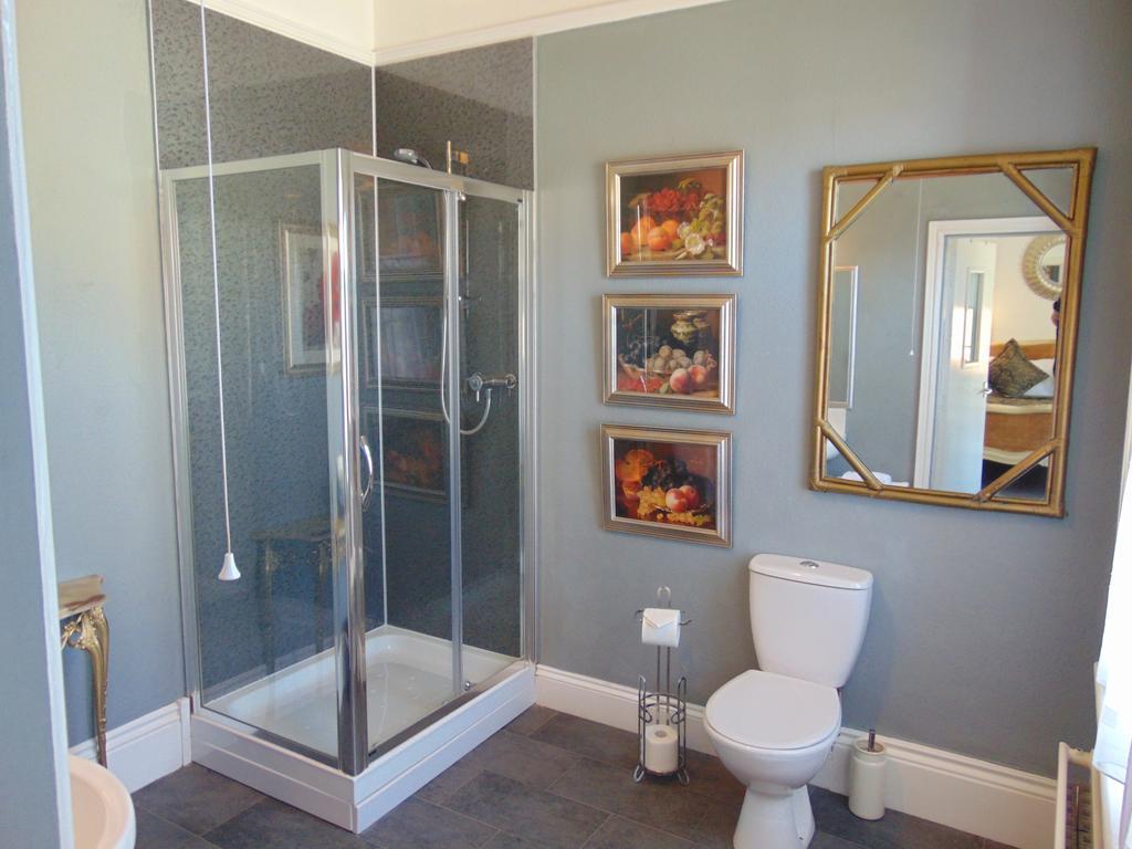 Superior Double Room with Shower