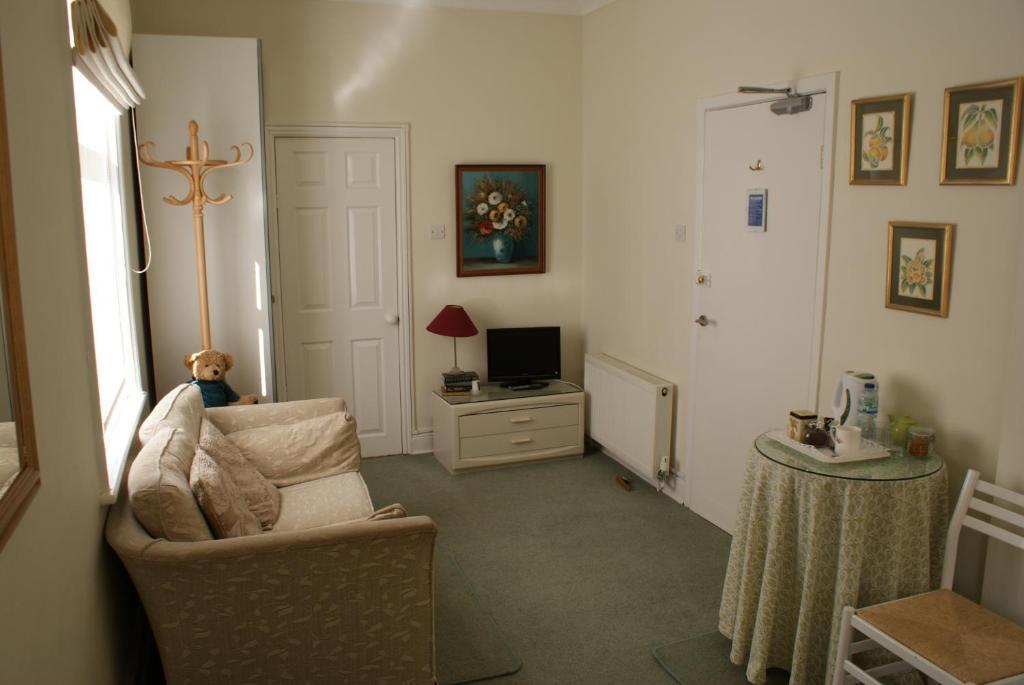 Double Room,28035740:JPEG