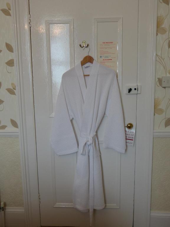 #5 Sea View Double Room - External Private Shower,31140839:JPEG