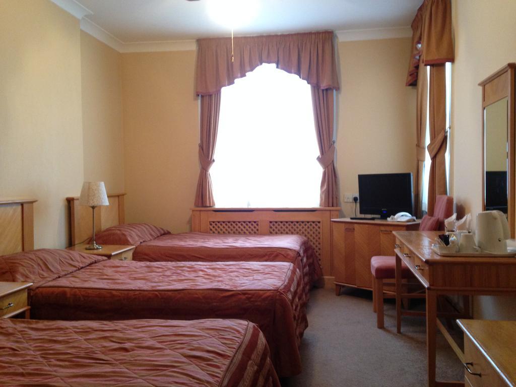 Standard Twin Room,316918393:JPEG