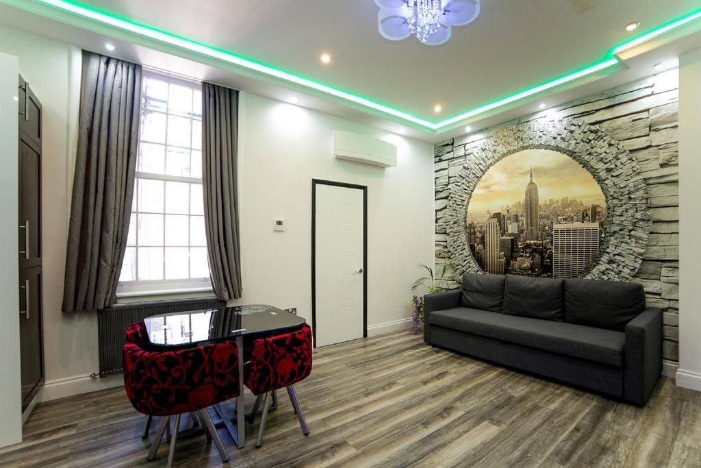 One-Bedroom Apartment,821763767:JPEG