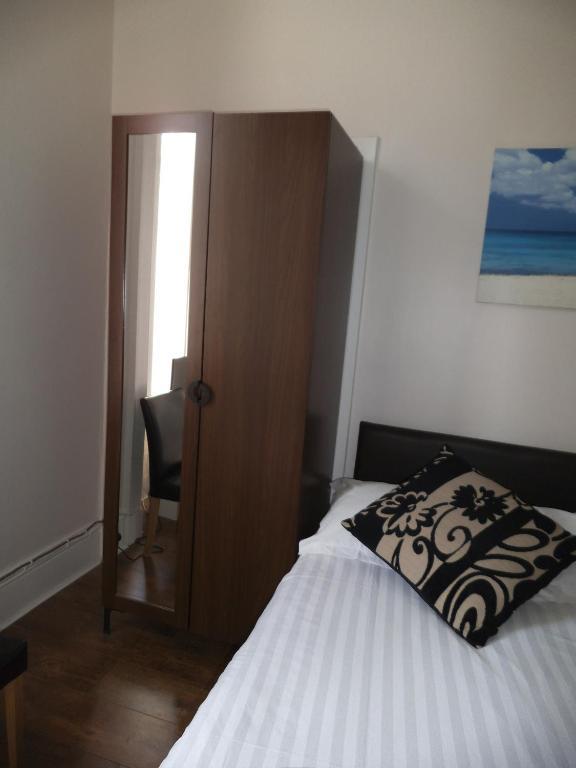Zweibettzimmer