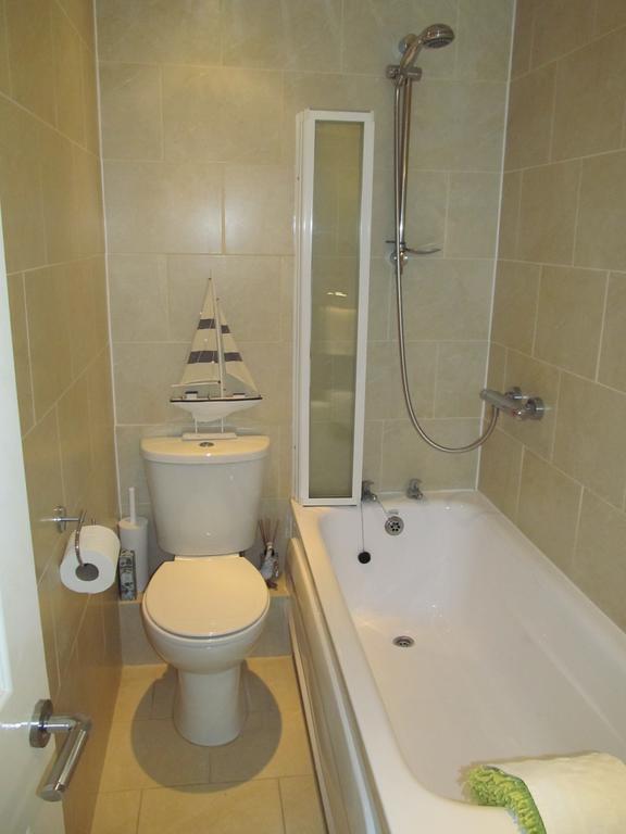 Family Room with Bath,519657177:JPEG