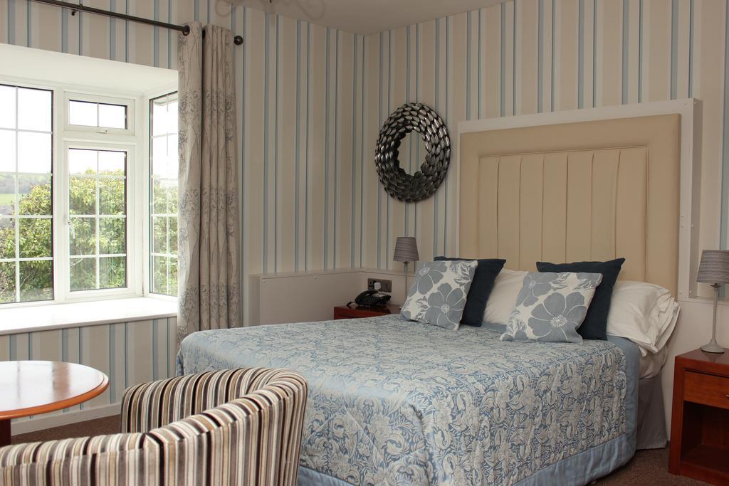 Double Room,402230091:JPEG