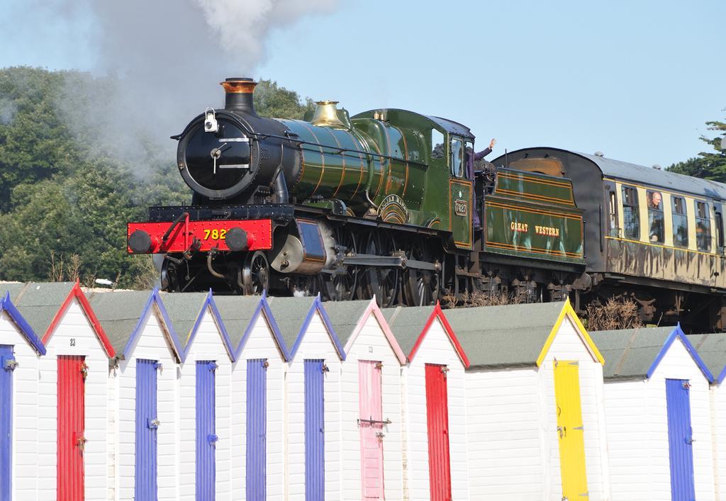 Double Room with En-Suite,395406483:JPEG