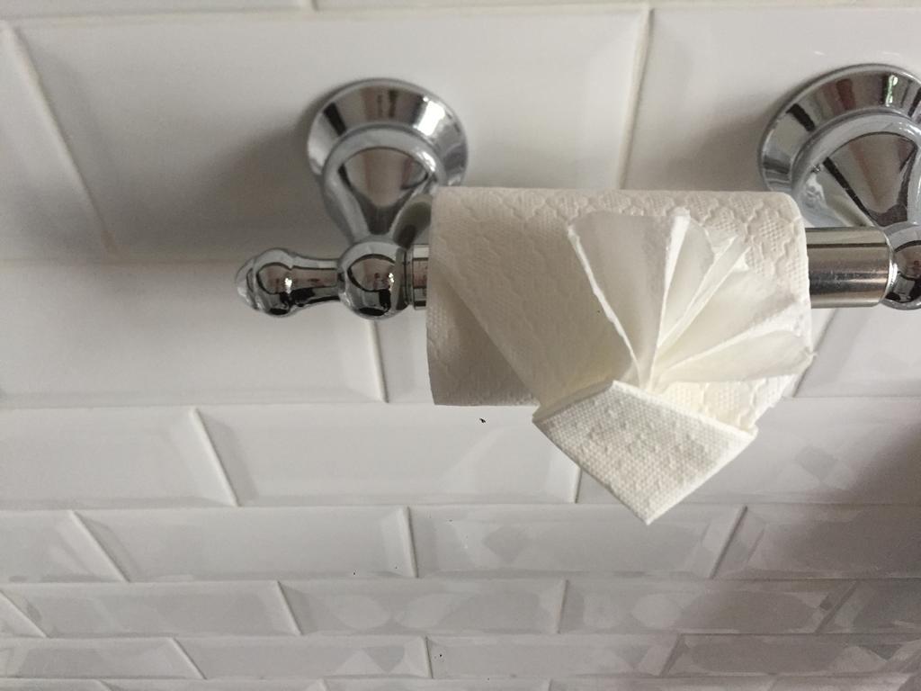 Deluxe Twin Room,684643419:JPEG