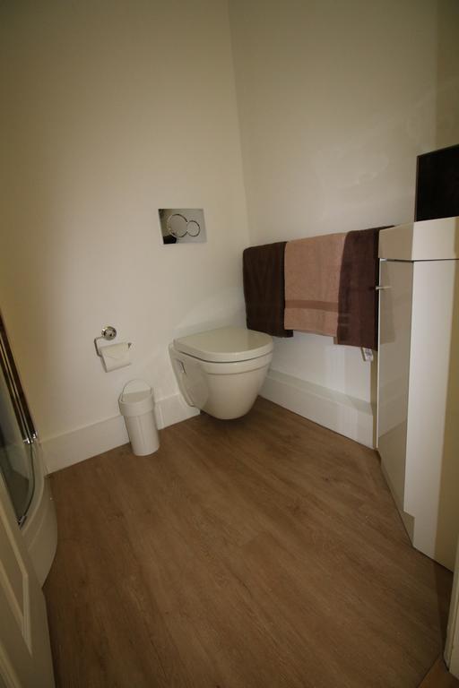 Apartment with Garden View,399118827:JPEG