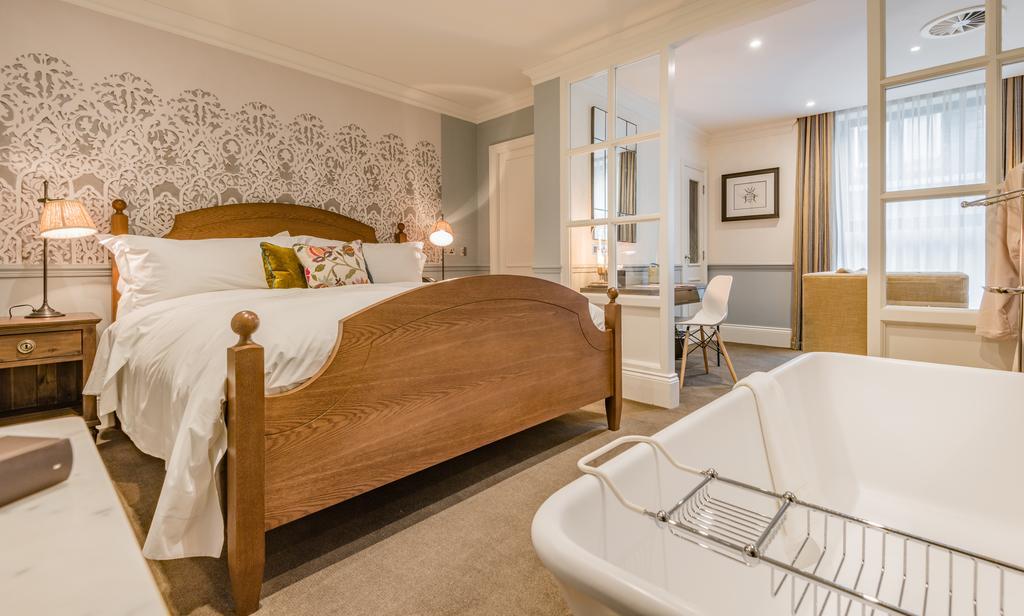 Luxe Jr Suite,1003945092:JPEG