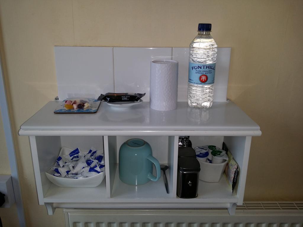 Single Room Shared Shower Toilet,437802537:JPEG