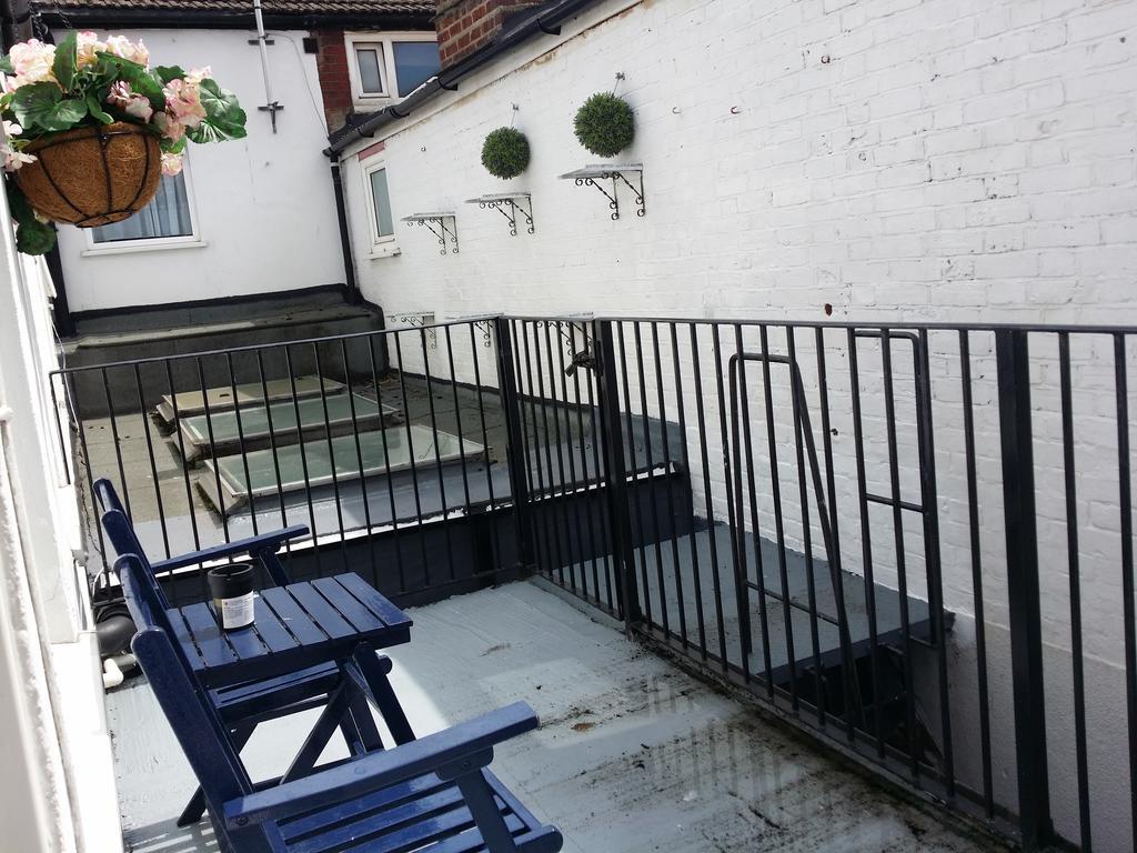 Double Room Balcony,437813103:JPEG